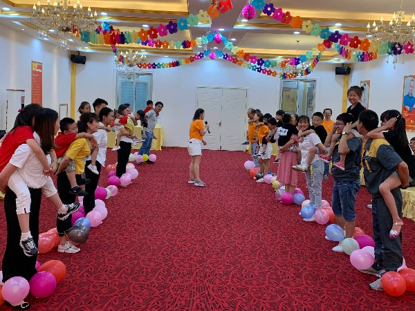 萬中萬工業(yè)科技愛心基金會(huì)親子活動(dòng)